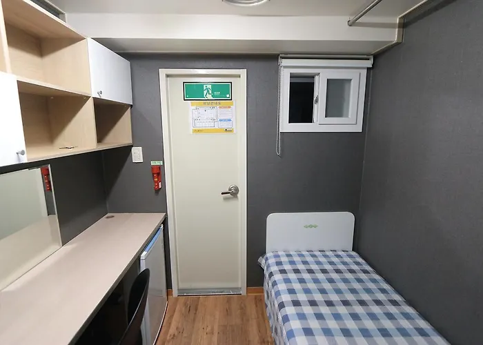 The New Simple House 호스텔