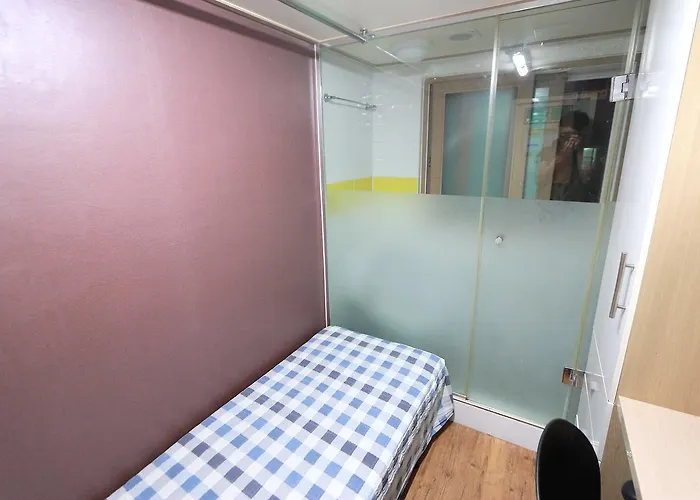 The New Simple House 호스텔